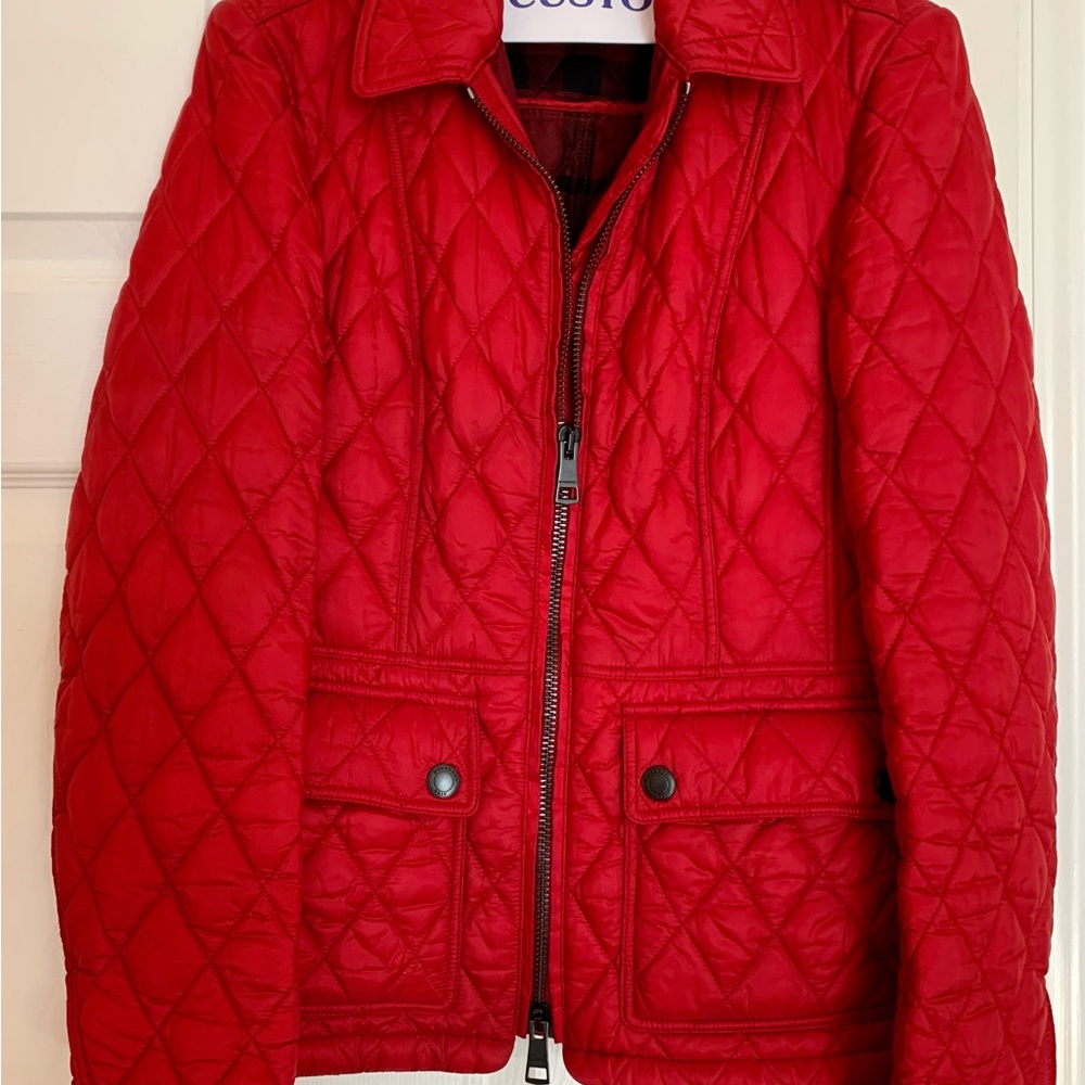 Burberry red quilted jacket size M almost new